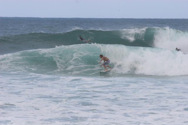 2007 Hawaii Vacation  0777 North Shore Surfing
